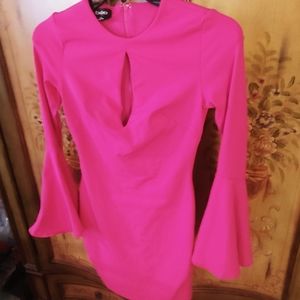 BEBE SHORT DRESS SIZE XXSM NWOT